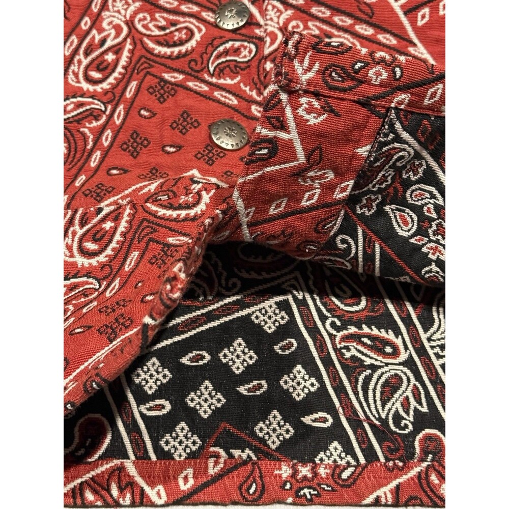 New Identity Women's L. Red Paisley Bandana Print Button Front Short Jacket - Picture 7 of 9